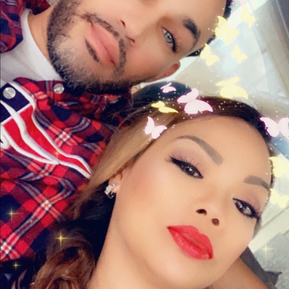 Meet your Posher, Anita - Picture 7 of 7